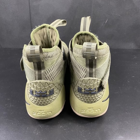 Nike Zoom Lebron XI II Sneakers 897646-200 Olive Military Camo Shoe MENS SZ 10.5 - Picture 6 of 11